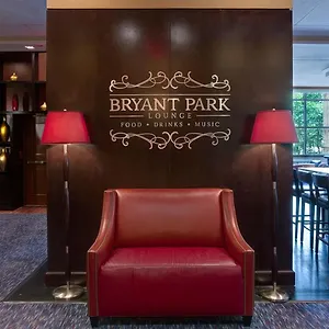 4* מלון By Marriott Manhattan/times Square
