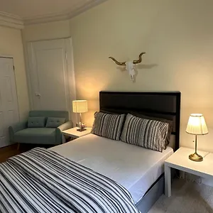 Time Square 42nd Street Private Homestay