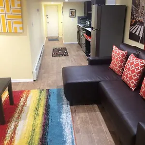 The Hugh Apartment