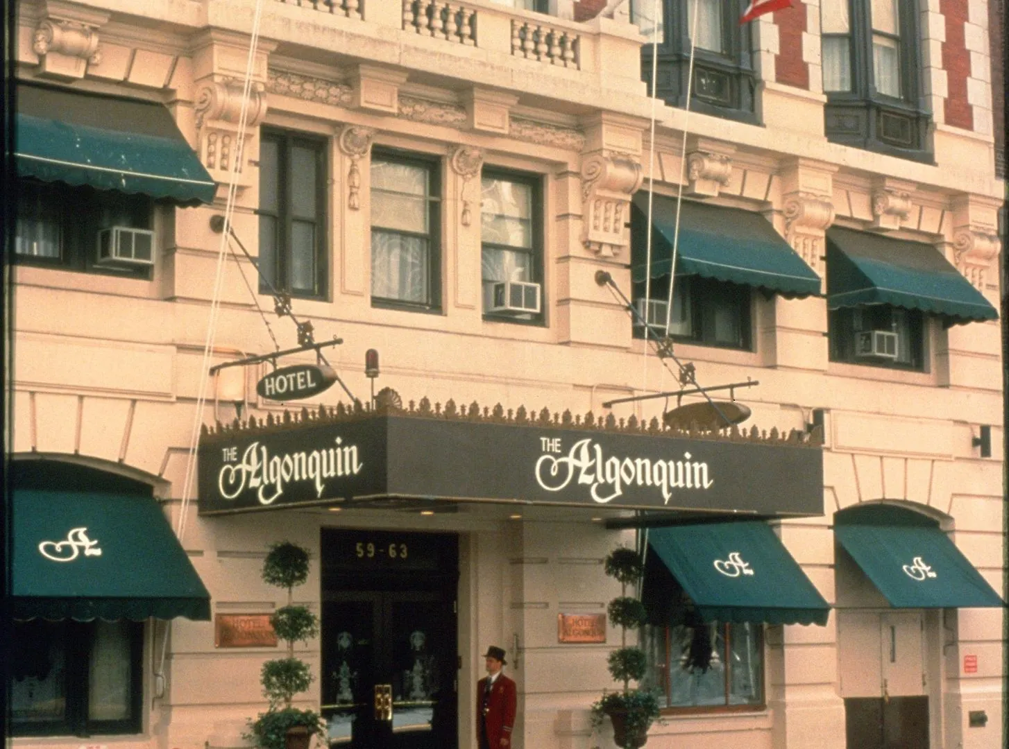 The Algonquin Hotel Times Square, Autograph Collection New York