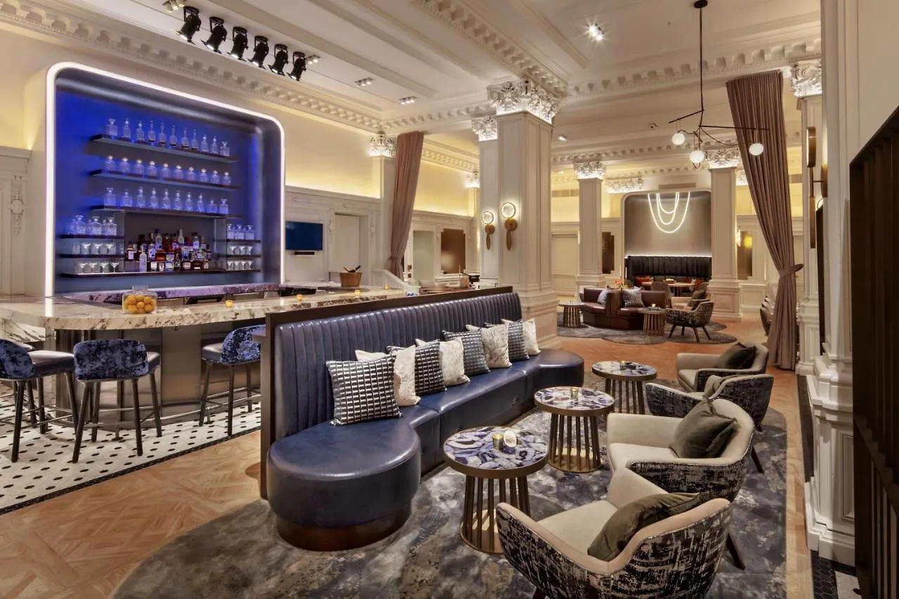 The Algonquin Hotel Times Square, Autograph Collection New York 4*,